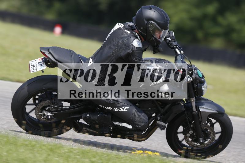 /25 10.06.2025 MaxRacing ADR/Gruppe gruen/10